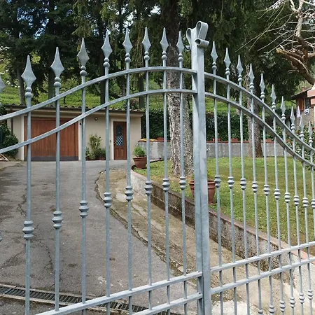 Villa Camelia Tuscany Pescia