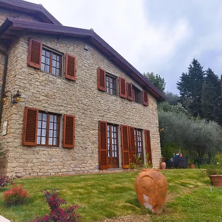 Villa Camelia Tuscany Pescia
