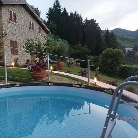 Camelia Tuscany Villa